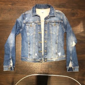 Denim jacket/ Jean jacket